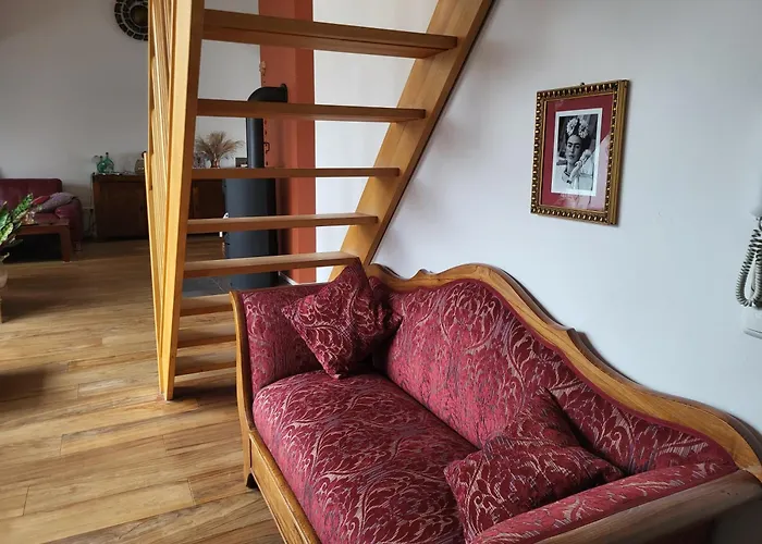 Apartment Frida - Dachpalais, Nahe City, Hbf Und Wertach-park