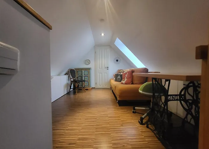 Apartment Frida - Dachpalais, Nahe City, Hbf Und Wertach-park *